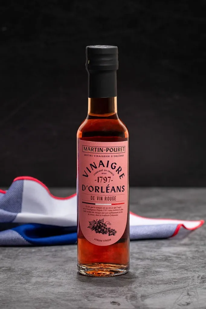 Vinaigre-de-vin-rouge ambiance.webp